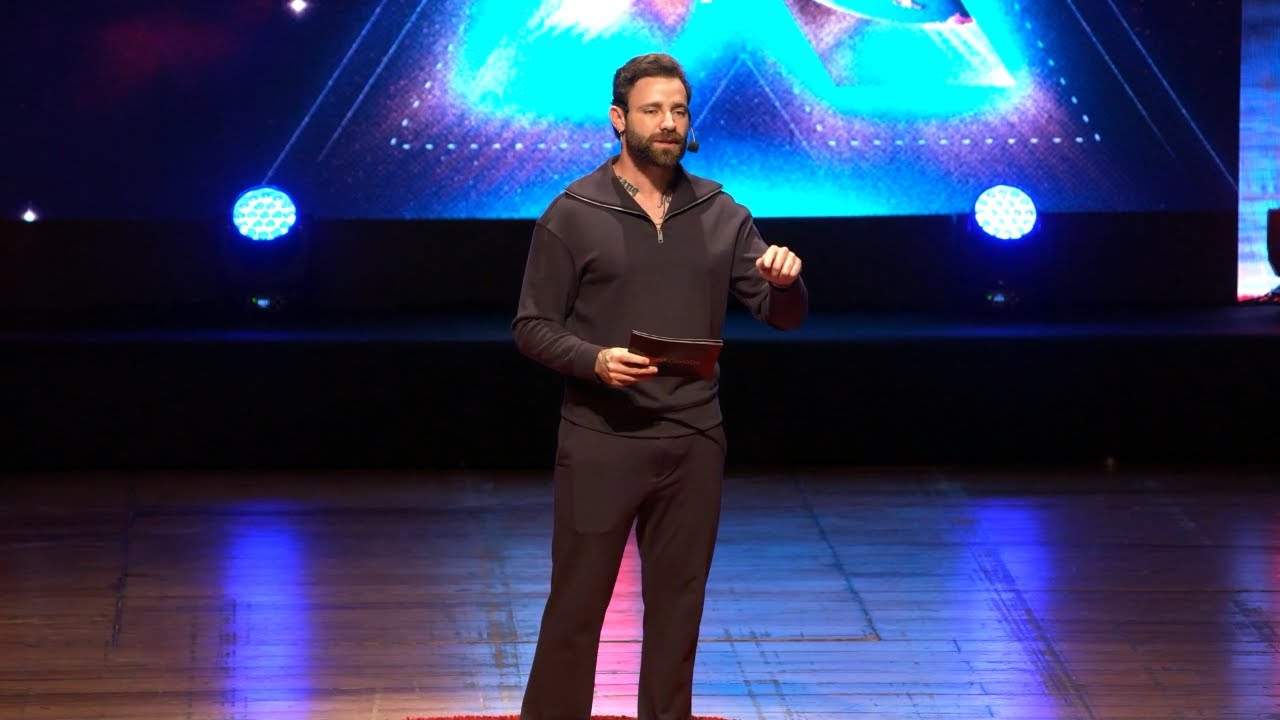 A Criança Que Sustenta A Casa | Zanq (Zanq) | TEDxCarioba