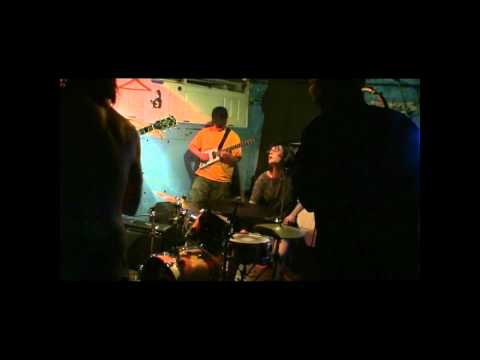 Slipstream Time Travel w Sandy Gordon short @ The Silent Barn, June 29, 2011 .avi