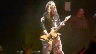 Max and Iggor Cavalera - Procreation (of the Wicked)(Celtic Frost cover) - Live In Moscow 2016