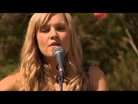 Neighbours: Wednesday 3 April - Preview