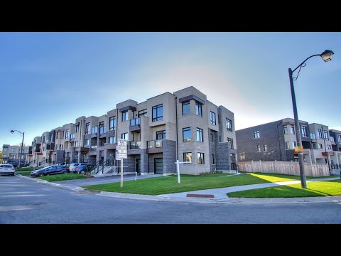 1 GOLDEN TRAIL, VAUGHAN