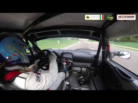 Nicola Larini su Lotus Elise Cup PB-R a Imola