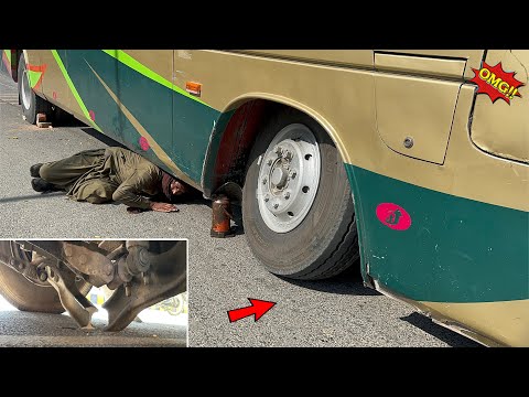 The FRONT AXLE of a Passenger BUS suddenly Broke. Repair Work on the Road