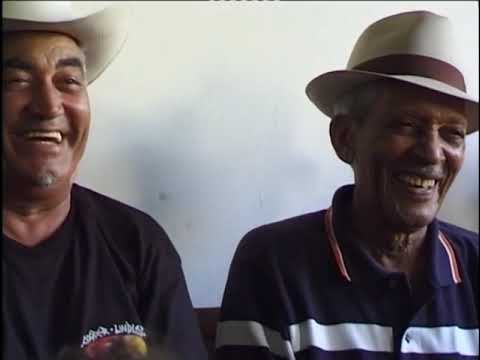 Familia Valera Miranda  en casa con Compay Segundo -  Llora mi nena