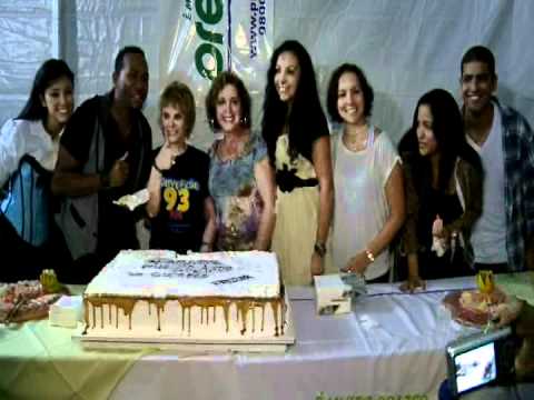 Confira o que rolou no Louvorzão 2012!