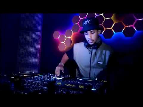 LIGHTTS @ DJ7 STUDIO