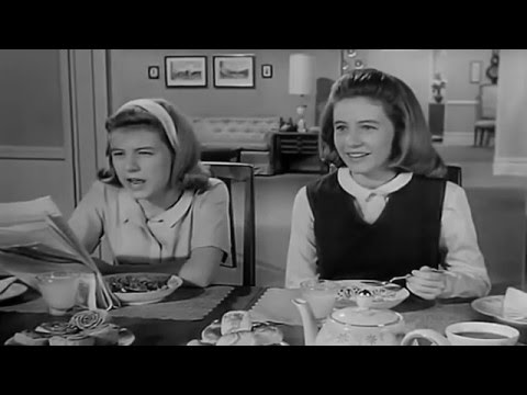 The Patty Duke Show 1963 - 1966 Opening and Closing Theme (With Snippet) Remastered