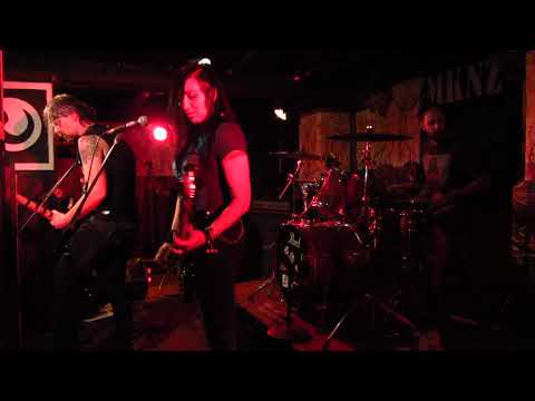 Concrete Worms - Nothing Left To Lose | Conventional Slave (live @ MKNŽ)