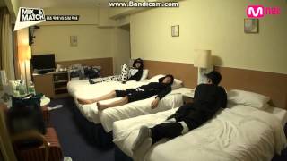 [ENG] B.I, Jinhwan & Bobby testing Chanwoo & Donghyuk [CUT]