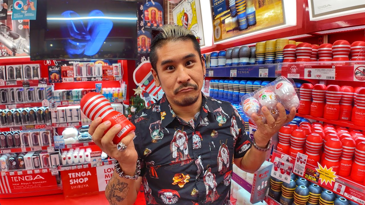🙈 The NAUGHTIEST Things in the Most RANDOM Store in Japan