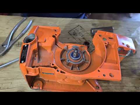 Husqvarna 268xp Crank seal replacement.