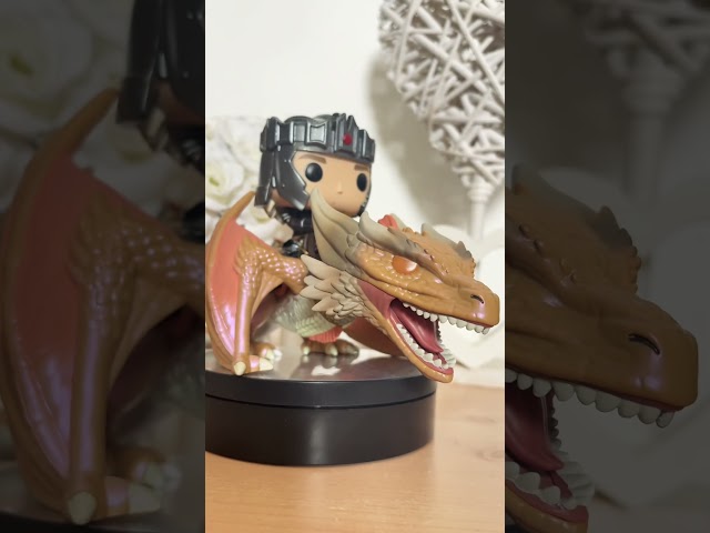 Vídeo relacionado con Funko Pop! Rides: House of The Dragon - Aegon Targaryen with Sunfyre - Figura de Vinilo Coleccionable - Idea de Regalo - Mercancía Oficial - Juguetes para niños y Adultos
