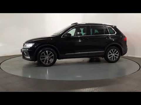 172WX496 - 2017 Volkswagen Tiguan COMFORTLINE 2.0TDI