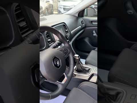 фото renault megane iv рестайлинг 0