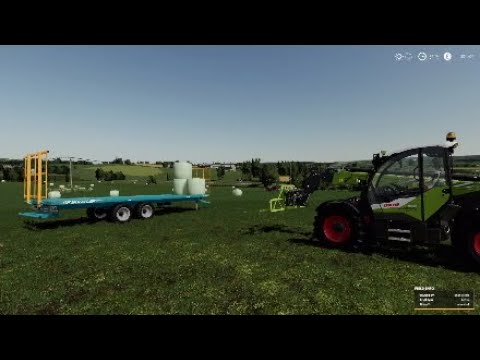 THORNTON FARM FS19! Bales everywhere lets get them collected