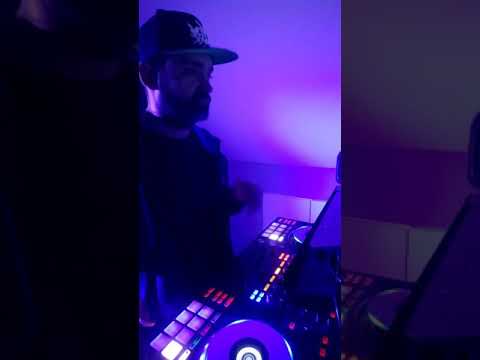 Dj MassiveFlow - The Best Of Kuduro Oldschool Mixtape