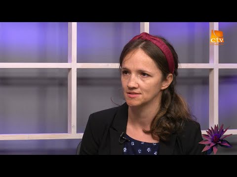 Pentru noi, femeile - Claudia Suciu