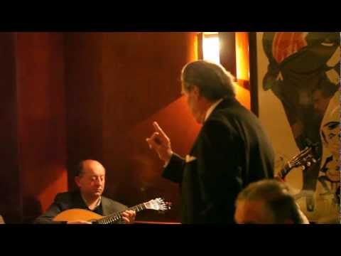 Nuno de Aguiar, "Fado Cravo" - "A voz do fado"