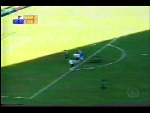 Corinthians 4 x 2 gama