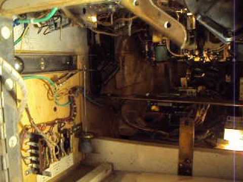 Vic Camp Pinball.....1968 Gottlieb Royal Guard 10(How to remove lock down bar )