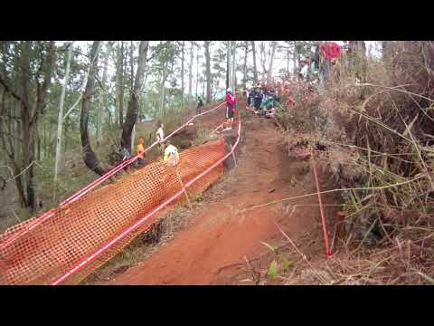 Segunda etapa da Copa internacional de MTB - categorias de Domingo