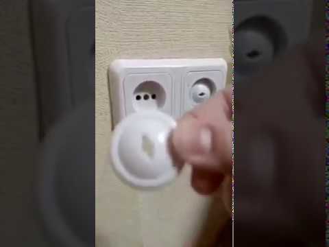 Заглушки для розеток Baby Team 6 шт + 1 ключ (7600)