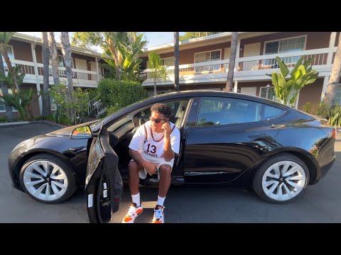 DOM VENICE - SEASIDE SLIDES (MUSIC VIDEO)