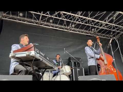 The New Tones I @ Musikbox- und Straßenkreuzer-Festival