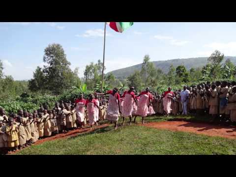 Build School Gardens for 1800 Youth in Burundi
