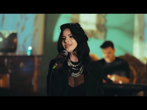Zeynep Ulusoy - Acı Veriyor ( Mert Demir Cover )