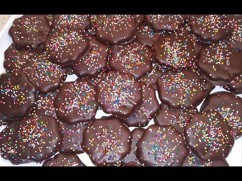 download lagu mp3 mp4 Chocolate Dipped Mint Cookies, download lagu Chocolate Dipped Mint Cookies gratis, unduh video klip Chocolate Dipped Mint Cookies