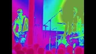 Burning Heads - &quot;Tic Tac Toe&quot;