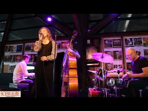 2022-09-03. Katalins Lördagsjazz med Matilda & Eriks Jazztrio.