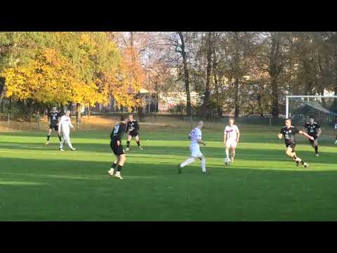 Skrót meczu Błękitni Orneta 3 - 2 Polonia Pasłęk (26.10.2024r.)