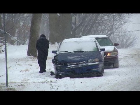 Dangerous Ice Storm Takes Hold in North East