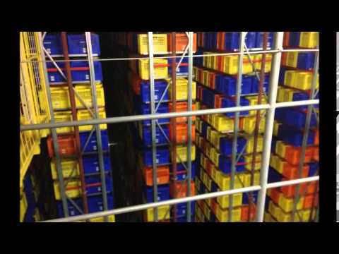 Kopie von futuretrends.ch - Einlagerung in unsere neue Logistik im Versanzentrum