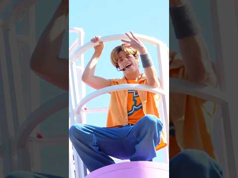 Turning Red Pixar Parade Float❤️ #shorts #disneyland