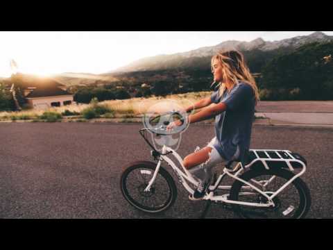 Space Adept - Blue feat. Lokka