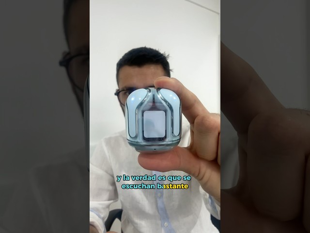 Vídeo relacionado con Sudio Auriculares A1 morados con Bluetooth, Control táctil con Base de Carga inalámbrica compacta IPX4, Auriculares con micrófono Integrado, Sonido de Cristal Premium