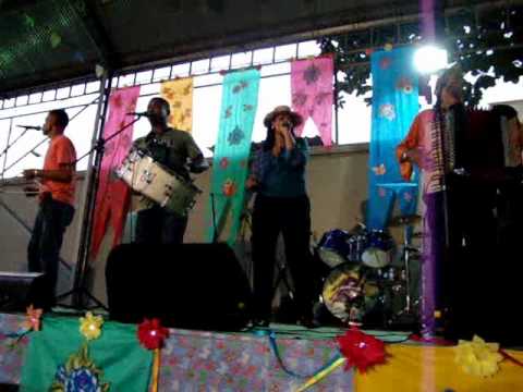 Não Esqueço - Morais do Acordeon e Banda Fera…