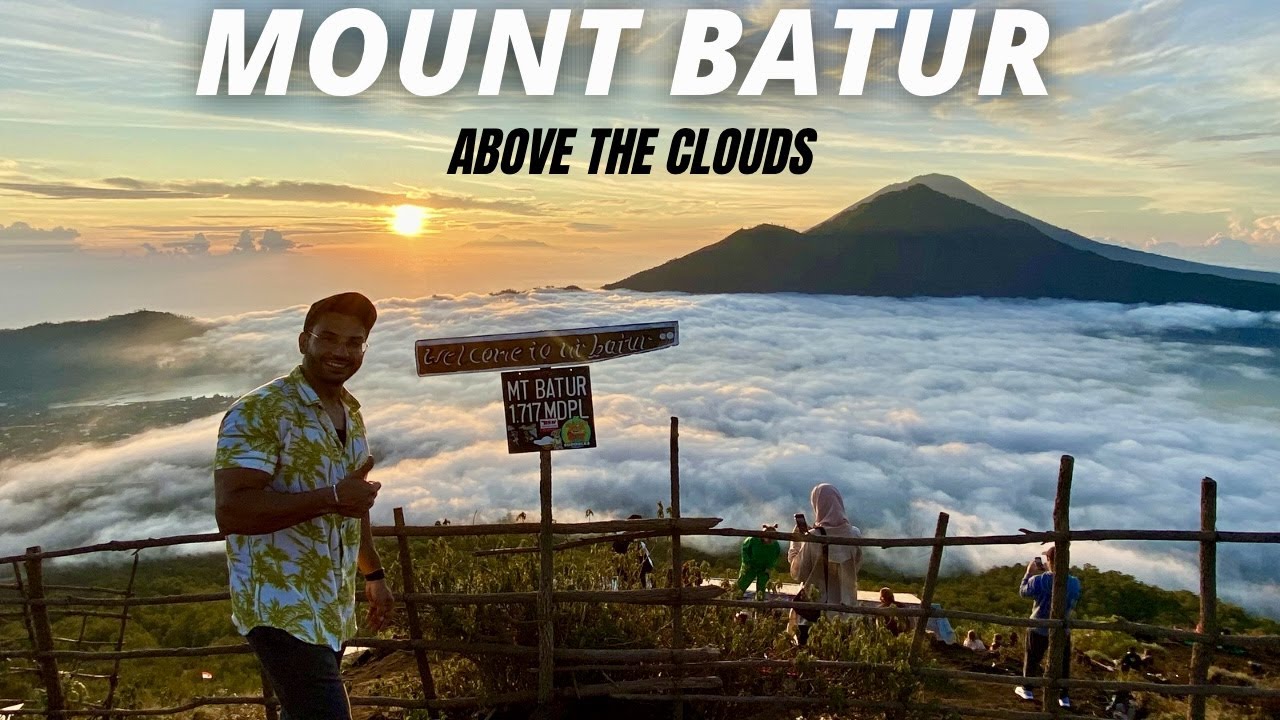 Experience the exhilarating Mount Batur Sunrise Trek as a tourist.