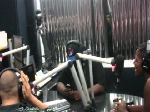 Mahogany Jones Freestyle @MahoganyJonz on FNFLIVE 88.3 FM