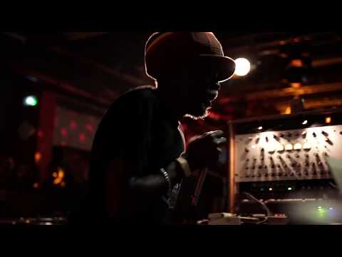 Aba Shanti I & High Bass Ft. Guru Pope - Sound System Revival Session in Paris (Nov 2018)