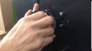 Changing the battery on a LaGard/Kaba digital safe lock