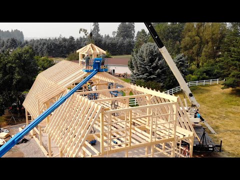 Raising a 36' x 48' Pioneer Gambrel Barn Kit in Columbia Falls, Montana