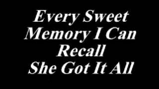 Kenny Chesney - She&#39;s Got It All *Lyrics*