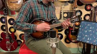 Video thumbnail for 2000s Savannah SF-100 F-style archtop mandolin by Jake Wildwood & Co