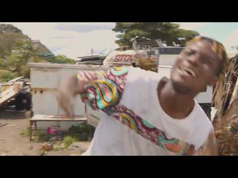 Edith Weutonga from Zimbabwe sings the RESOLUTION SONG