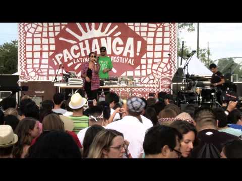 Ana Tijoux - Sacar La Voz - Live 2012