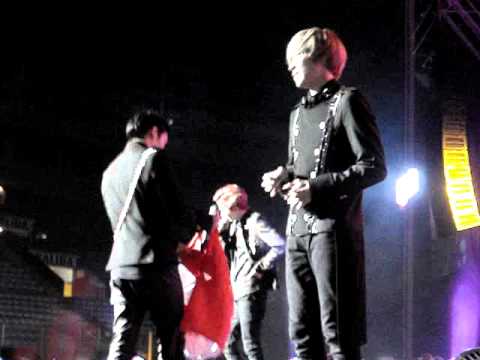 Teen Top - World Tour High Kick In Peru - [140820] ~